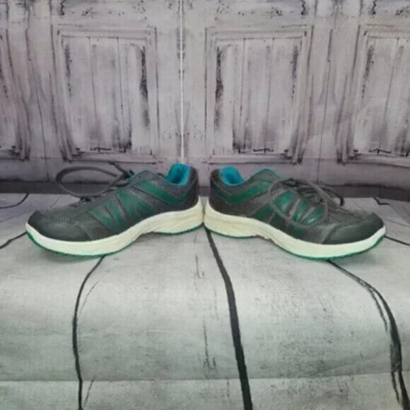 Freedom Fit Zone Grey Sneakers - Picture 7 of 8